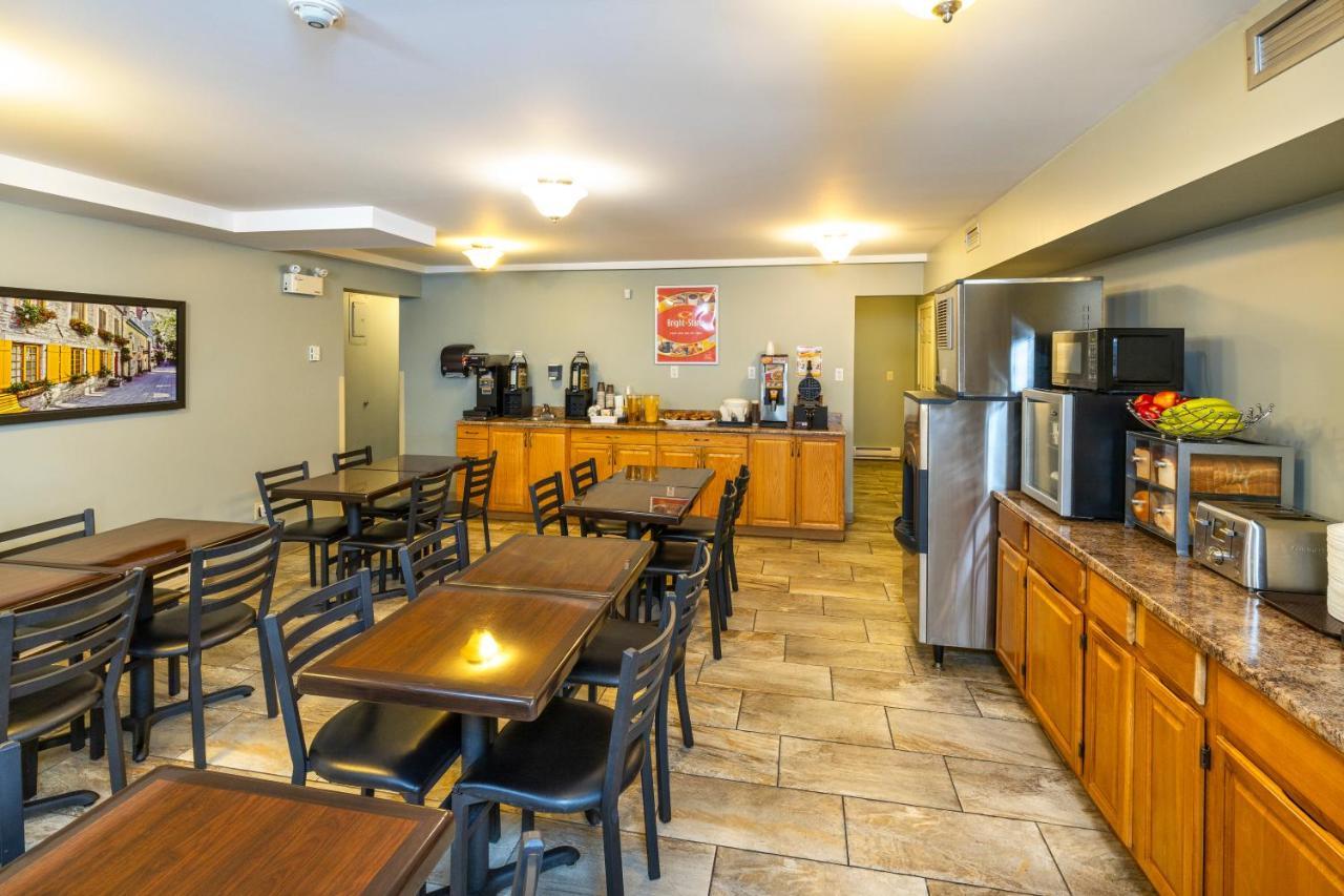 Econo Lodge Miramichi Luaran gambar