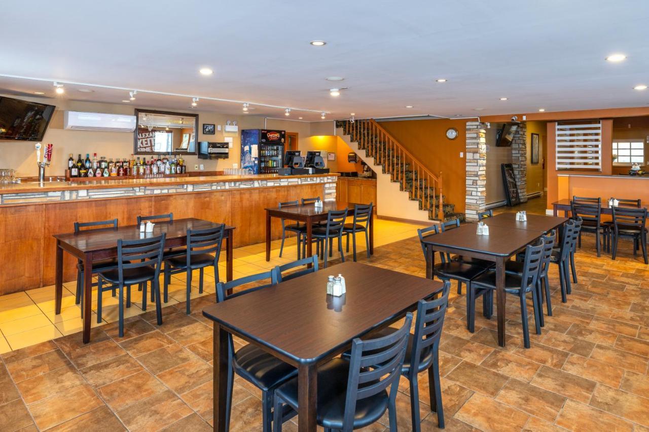 Econo Lodge Miramichi Luaran gambar