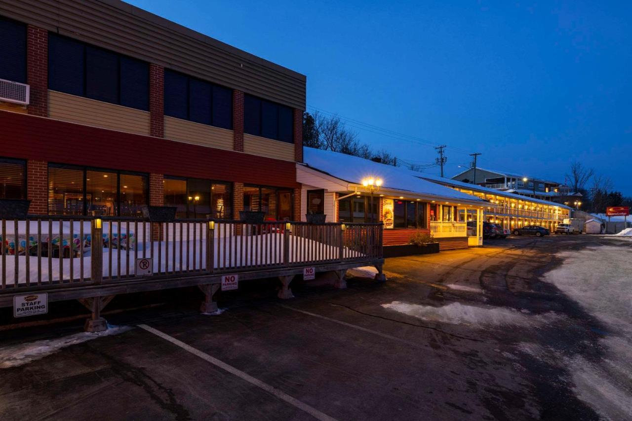 Econo Lodge Miramichi Luaran gambar