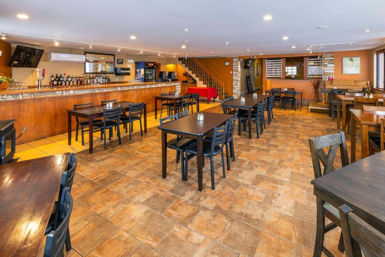 Econo Lodge Miramichi Luaran gambar