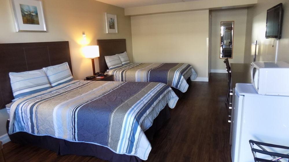 Econo Lodge Miramichi Luaran gambar
