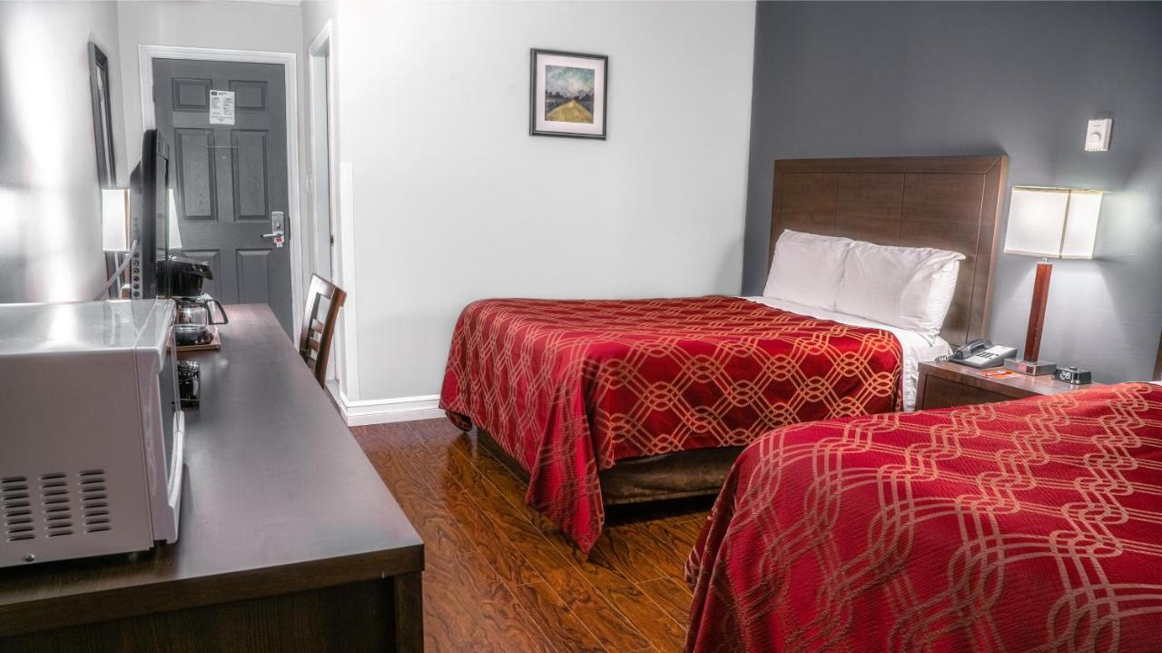 Econo Lodge Miramichi Luaran gambar